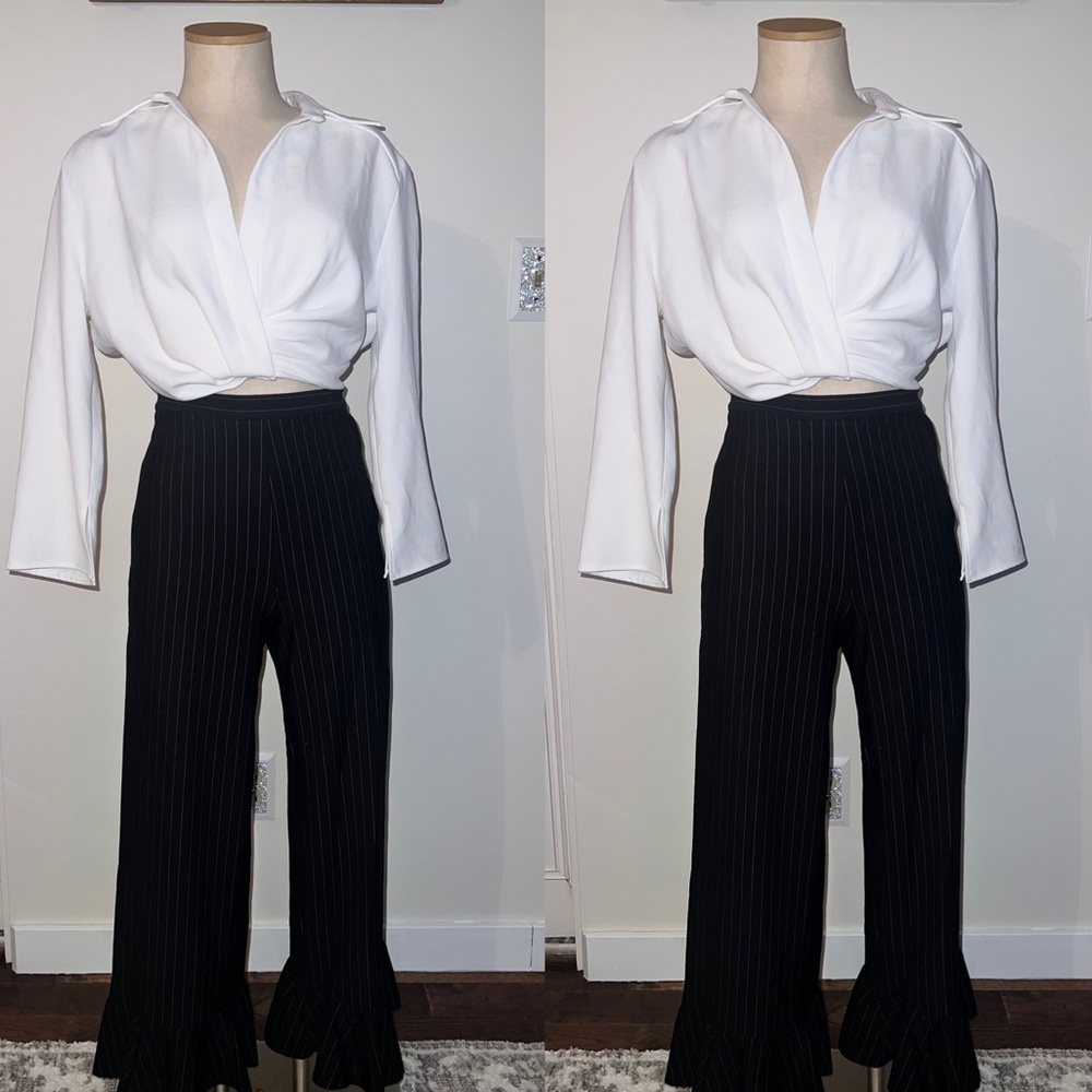 Beautiful pin strip dress pants size 6